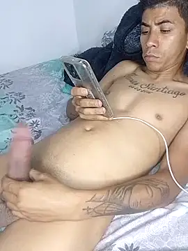 Snapshot of Eduardomieres chatting on January 9, 2025, 10:31 pm Eduardomieres online show from January 9, 2025, 10:31 pm