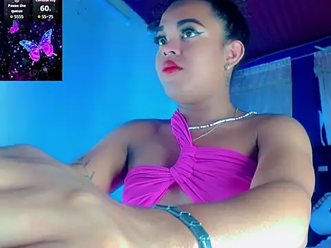Snapshot of KayleighDreams_ chatting on October 8, 2025, 10:07 pm KayleighDreams online show from October 8, 2025, 10:07 pm