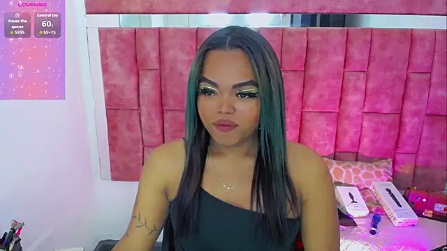 KayleighDreams  online show from March 13, 2026, 12:23 pm