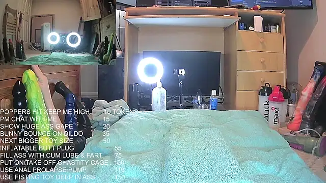 Snapshot of ClairTS chatting on February 6, 2026, 1:47 pm ClairTS online show from February 6, 2026, 1:47 pm