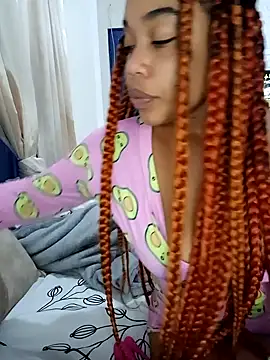 isabellehaynes online show from December 4, 2025, 4:22 am