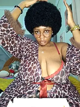 CocoBootyyy online show from September 19, 2025, 2:13 am