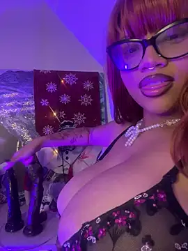 Snapshot of Charlotee_ chatting on January 12, 2025, 5:13 am Charlotee online show from January 12, 2025, 5:13 am