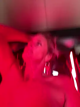 vixendoll87 online show from November 6, 2025, 12:11 am