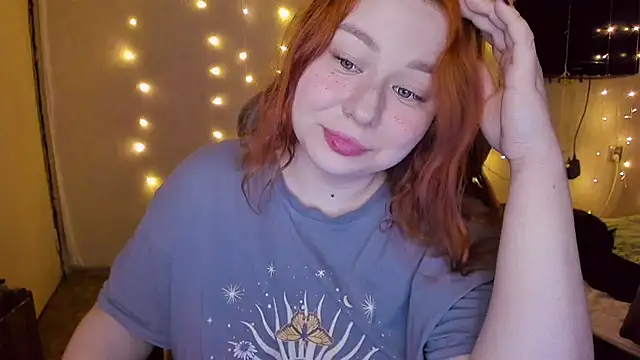 Snapshot of Milafoxxxy chatting on February 8, 2025, 8:21 pm Milafoxxxy online show from February 8, 2025, 8:21 pm