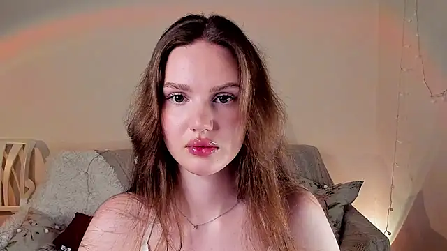 MishkaMe online show from December 16, 2025, 3:39 pm