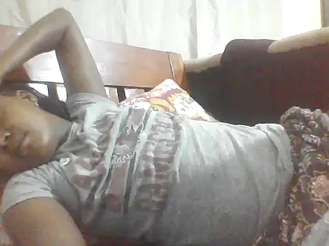 Cute tamara online show from November 6, 2025, 5:47 pm