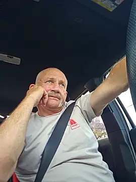 den-rock4u online show from April 16, 2026, 10:45 pm