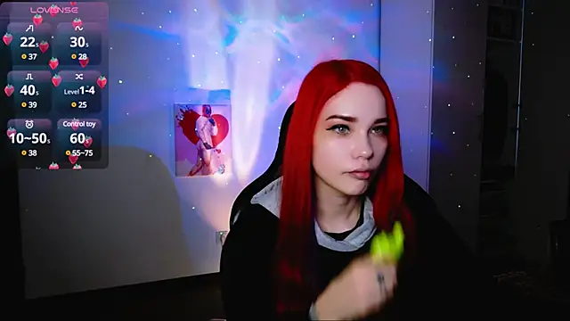 Snapshot of Alisa_owl chatting on March 5, 2025, 3:18 pm Alisa owl online show from March 5, 2025, 3:18 pm