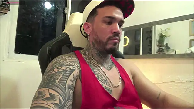 Snapshot of Angel_sex_latin chatting on December 26, 2024, 1:51 am Angel sex latin online show from December 26, 2024, 1:51 am