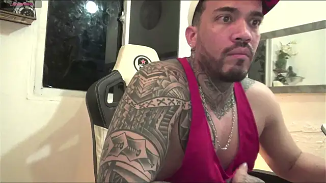 Snapshot of Angel_sex_latin chatting on December 26, 2024, 7:56 am Angel sex latin online show from December 26, 2024, 7:56 am