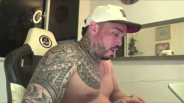 Snapshot of Angel_sex_latin chatting on December 27, 2024, 9:06 am Angel sex latin online show from December 27, 2024, 9:06 am