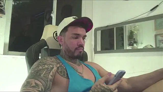 Snapshot of Angel_sex_latin chatting on December 29, 2024, 3:00 am Angel sex latin online show from December 29, 2024, 3:00 am