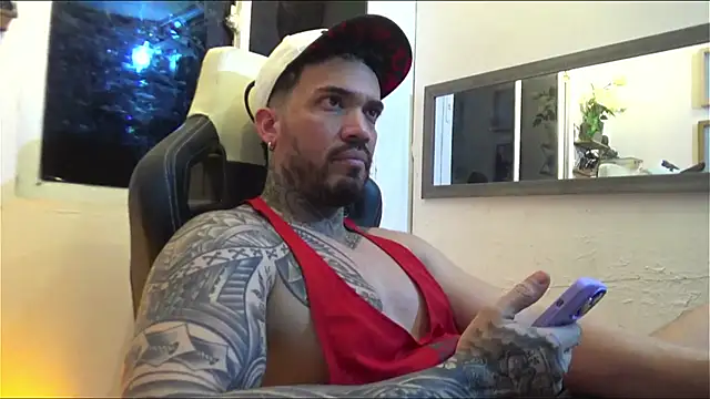 Snapshot of Angel_sex_latin chatting on January 10, 2025, 5:58 am Angel sex latin online show from January 10, 2025, 5:58 am