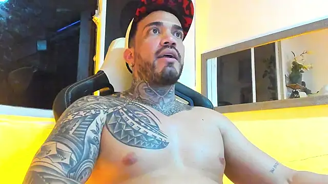 Snapshot of Angel_sex_latin chatting on January 14, 2025, 9:35 am Angel sex latin online show from January 14, 2025, 9:35 am