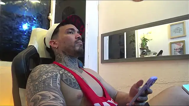 Snapshot of Angel_sex_latin chatting on January 23, 2025, 3:16 am Angel sex latin online show from January 23, 2025, 3:16 am