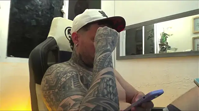 Snapshot of Angel_sex_latin chatting on February 1, 2025, 6:54 am Angel sex latin online show from February 1, 2025, 6:54 am