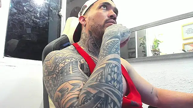 Snapshot of Angel_sex_latin chatting on February 7, 2025, 3:55 am Angel sex latin online show from February 7, 2025, 3:55 am