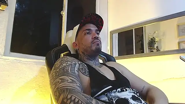 Snapshot of Angel_sex_latin chatting on February 22, 2025, 7:34 am Angel sex latin online show from February 22, 2025, 7:34 am