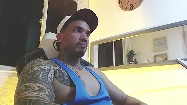 Snapshot of Angel_sex_latin chatting on February 25, 2025, 5:19 am Angel sex latin online show from February 25, 2025, 5:19 am