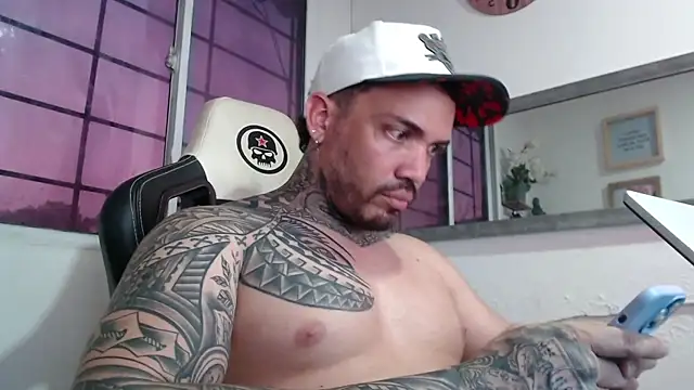 Snapshot of Angel_sex_latin chatting on March 8, 2025, 11:18 pm Angel sex latin online show from March 8, 2025, 11:18 pm