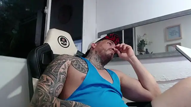 Snapshot of Angel_sex_latin chatting on March 10, 2025, 5:54 am Angel sex latin online show from March 10, 2025, 5:54 am