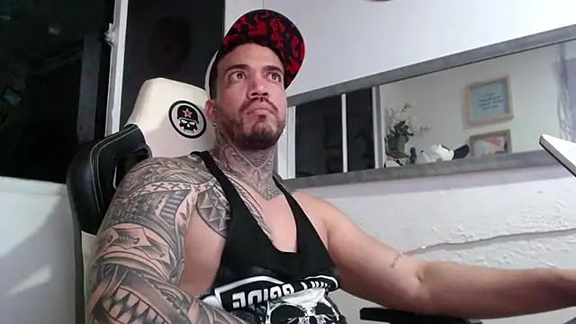 Snapshot of Angel_sex_latin chatting on March 12, 2025, 7:35 am Angel sex latin online show from March 12, 2025, 7:35 am