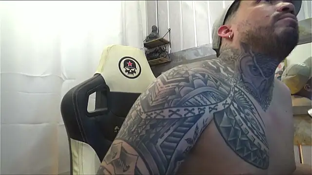 Snapshot of Angel_sex_latin chatting on October 11, 2025, 6:12 am Angel sex latin online show from October 11, 2025, 6:12 am