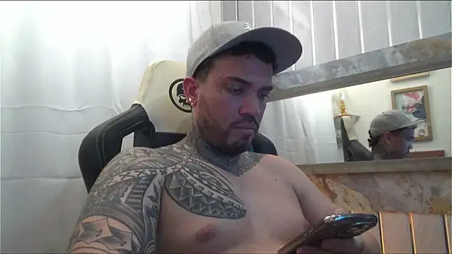 Snapshot of Angel_sex_latin chatting on October 24, 2025, 3:14 am Angel sex latin online show from October 24, 2025, 3:14 am