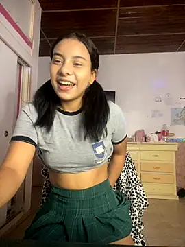 Snapshot of hannaxnatx chatting on October 25, 2025, 6:57 pm hannaxnatx online show from October 25, 2025, 6:57 pm