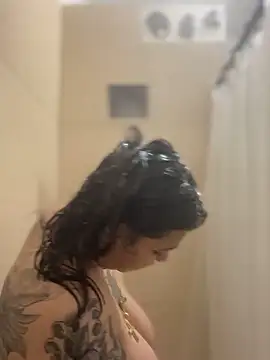 miacanela xo online show from December 14, 2025, 3:34 am