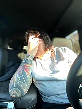 miacanela xo online show from December 22, 2025, 9:01 pm