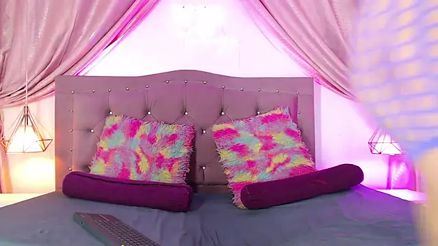 Maite Foxx online show from December 13, 2024, 10:02 pm