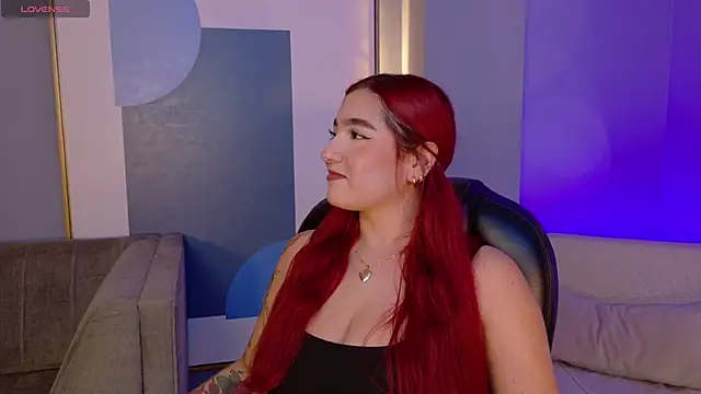 ViolettCastel online show from November 8, 2025, 7:23 pm