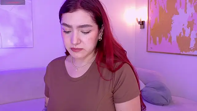 ViolettCastel online show from March 22, 2026, 4:32 pm