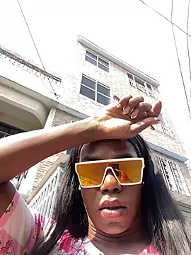 sweetsarabig22cm online show from March 3, 2026, 8:26 pm