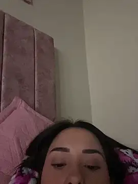 Kimmymadison- online show from December 14, 2025, 8:46 pm