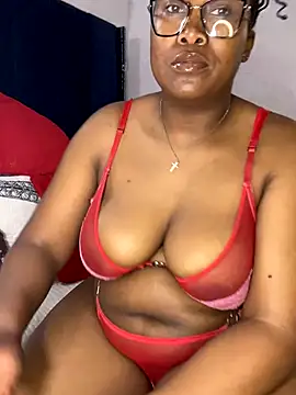 AssMilkymellowxx online show from October 4, 2025, 4:54 am