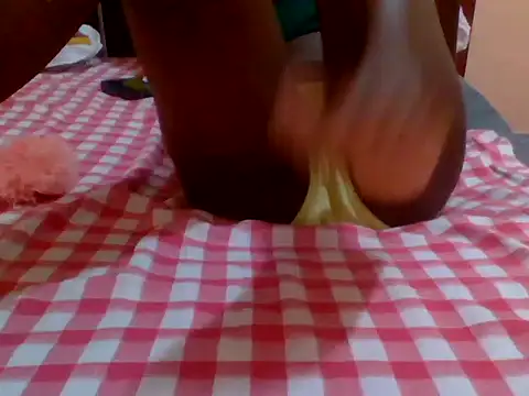 Sweetrata  online show from March 19, 2026, 10:25 pm