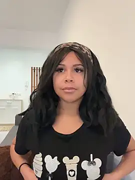 HaileyDiana online show from February 19, 2026, 11:06 am