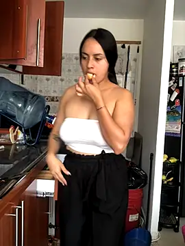 Snapshot of Shanonsex2 chatting on September 22, 2025, 4:09 pm Shanonsex2 online show from September 22, 2025, 4:09 pm