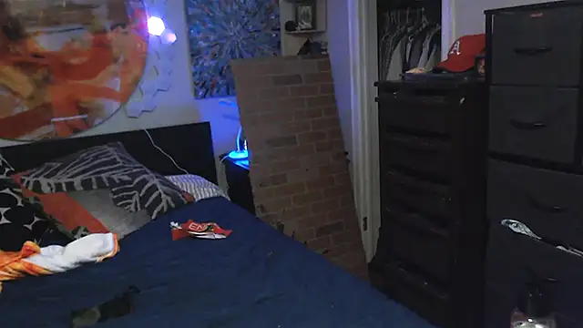 Snapshot of trash4cash chatting on February 1, 2025, 2:05 am trash4cash online show from February 1, 2025, 2:05 am