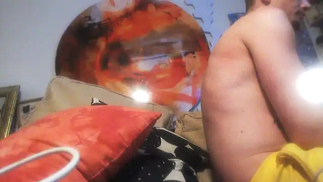 Snapshot of trash4cash chatting on February 25, 2025, 5:19 am trash4cash online show from February 25, 2025, 5:19 am