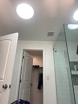 Snapshot of trash4cash chatting on February 27, 2025, 11:48 pm trash4cash online show from February 27, 2025, 11:48 pm