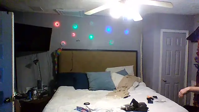 Snapshot of trash4cash chatting on November 14, 2025, 6:50 pm trash4cash online show from November 14, 2025, 6:50 pm