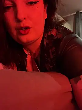 ninusbabee online show from February 3, 2025, 6:49 pm