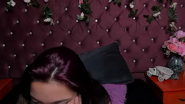 Snapshot of MaddyHudson chatting on January 11, 2025, 8:54 pm MaddyHudson online show from January 11, 2025, 8:54 pm