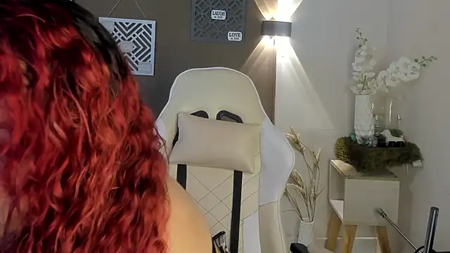 Shayla27 online show from January 8, 2025, 1:20 pm