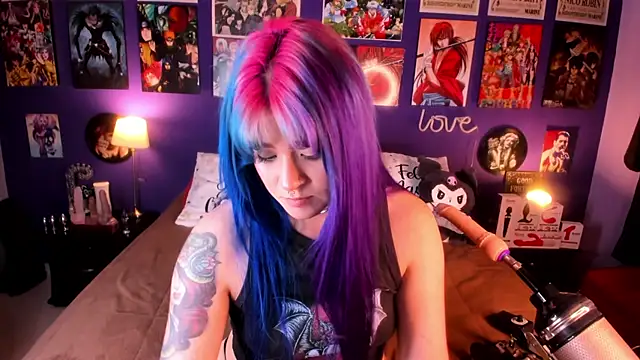 Snapshot of anne_cross chatting on January 14, 2025, 2:19 am anne cross online show from January 14, 2025, 2:19 am