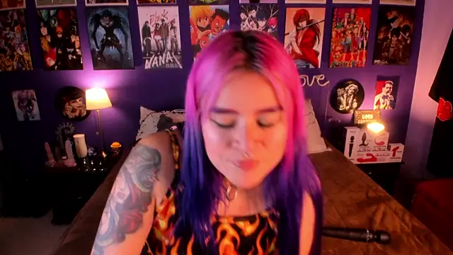 Snapshot of anne_cross chatting on November 8, 2025, 3:39 am anne cross online show from November 8, 2025, 3:39 am